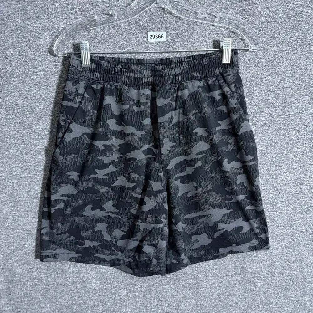 Lululemon Men’s Size Small Dark Camo 7